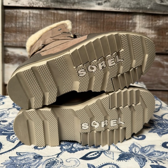 π²NWTπ² Sorel Tivoli IV Parc Boot - Picture 12 of 12